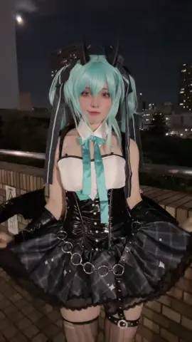 Hey you! 😈 #hatsunemiku #初音ミク #cosplay #コスプレ 