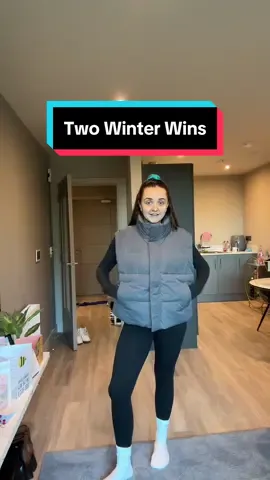 Two jackets to die for girlies #coat #zipup #puffer #athlesiure #af #workoutclothes 