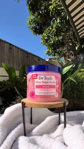 A worthy trend! This is loaded with moisturizing oils and smells sooooo good without the phalates! My six year old said it felt sooo good on his dry skin. He does not like to be scrubbed clean but he loved the texture of this so much, he scrubbed himself clean! He even asked for this in his birthday present. It is kid apporved so there is not much more for me to say, the hardest critic is a fan! I am surprised by how much product is in this jar, a little goes a log way because its packed with quality ingredients. The sugar was sticking to my skin until I rinsed with water becsuse the moisture in this is supreme. My knee feels baby soft, I cant wait to smother my body in this then rub my cold and silky soft toes all over my husband. 🤣💖 @Dr Teal’s #drteal #drteals #drtealssugarscrubs #momhack #momlife #boymom #boymomlife #toddlermom #sportsmom #soccermom #baseballmom #sahmtok #marriedlife #marriedmillenials #millennialparents #sugar #diybeauty #sugarscrub #bathtok #princess #pink #rose #primrose #eveningprimroseoil #divine #feminine #clean #fyp #trendingsong #wife #wifeygoals 