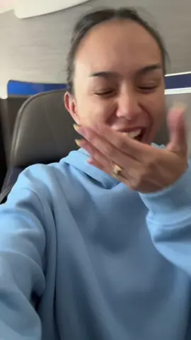 Flying Business class for the first time all the way to the USA #businessclass #grateful #Vlog 