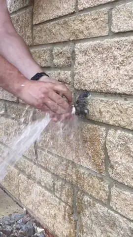 Customer not in so decided to change the tap live! #plumbing #toolbag #pipes #tools #cleancopper #copper #handtools #tools #work #DIY #howto 