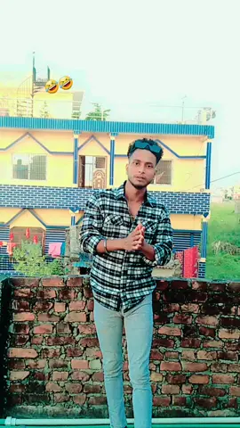 bhojpuri lover😫😆😆🔥😎😁@رمضان مسلم@⚔️👑꧁༒♛𝕾𝖆®️𝕜𝖆®️♛༒꧂👑⚔️  @Lûxüry Kîñg @M@_nish @𝐒𝐀𝐇𝐙𝐀𝐃𝐀 ⛎ @Raf_Rider_1_Thausand_Chandan @❤️ Rembo❤️is❤️back❤️ @Angel_Ishika_100 