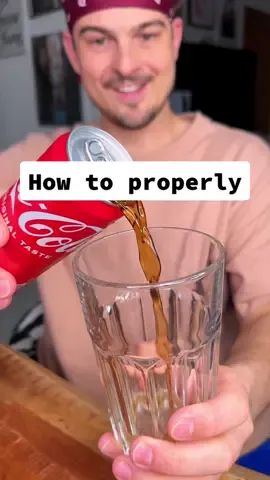 Do you know the best way to enjoy these sodas properly?😌🧃 . #soda#howtoeat#howtoeatproperly#chefkoudy#mnam#sparklingwater#foodfun#funfood#normalvsme 
