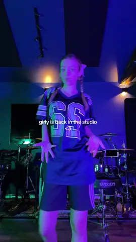 the wiggle is SENDING ME #newmusic 