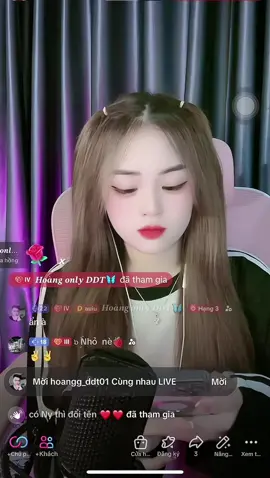 Có lẽ em không có duyên với univer 🥹 từ khi univer mới xuất hiện em vẫn không được bay 😮‍💨 bao lần đều bị trượt 😮‍💨 Camon Thịnh qq đã mamg tới cho em chút động lực 💩💩💩 Mới hơn 1 năm ae đồng hành cùng nhau chứ nhiu cogang dài hạn nha anh zaii qq 😛 @Thinh18888🇰🇷🇻🇳 