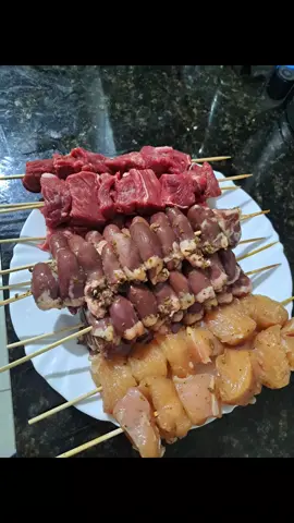 Noite do espetinho... #fyp #churrasco #foryou 