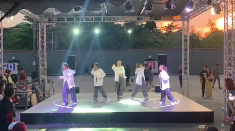 UNITY Dance crew(winner) performance at Overflow Festival Day-1 #overflowfestival #foryou #foryoupage #fyp #dance #myanmar #choreography #competition 