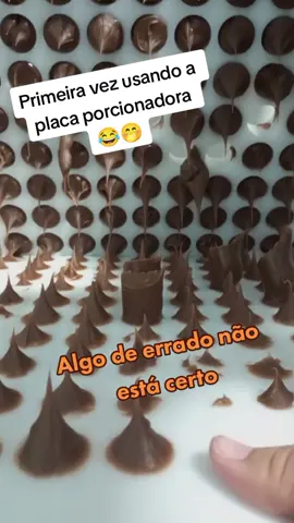 Placa porcionadora de doces!  Primeira vez usando.  #confeitaria #bolosedoces #doces #brigadeiros 