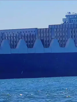 ARMORED CONTAINERSHIP G4-CLASS FREIGHTER: roll-on/roll-off #cargo #ship. #containership #shipping #ship #container #cargoship #shipspotting  #lifeatsea #shipspotter #merchantnavy #port   #chesapeake #virgina #beach #omg #boatlife  #huge #gigantic #massive #badass 