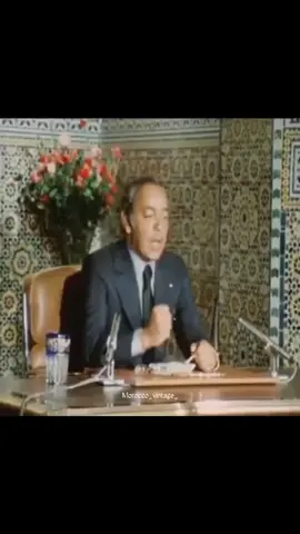 ▪️خطاب الملك الحسن الثاني إلى الأمة حول الصحراء المغربية 🇲🇦1976  #visitmorocco #oldmorocco #morocco_vintage #maroc #vintage #moroccan #moroccanculture #morocco #vintagestyle #vintagephotography #moroccan #moroccanstyle #moroccanbeauty #caftan #caftanmaroc #morocco🇲🇦 #nostalgia #viralreels #explore #🇲🇦 #hassan2 #المغرب #القفطان_المغربي #التراث_المغربي #المغاربة #مغربية #مغربية