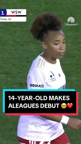 Ischia Brooking just made her senior football debut at 14 YEARS AND 347 DAYS OLD 🥺 A new record for young player in A-Leagues history 🙌 #football #footballtiktok #fyp #ALW 