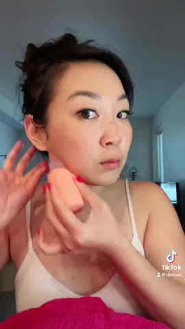 Ice rollers do n donts 🧊 #tiktokshop #tiktokshopmademebuyit #facialiceroller #icerollermorning #icerollerskincare 
