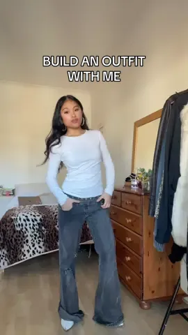 BUILD AN OUTFIT WITH ME🌟  #fashiontrends2023 #bestfashioninfluencers #Pinterestoutfits #Fashionstreetwear #Fashiontrends #Bellahadidoutfit #Y2k #fyp #autumnfashion #petitefashion #petitegirl #outfitinspogoingout #outfitinspiration #StreetStyle #londonfashion #reebok 