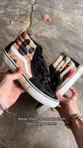2017 Supreme Adres Serrano x Vans ‘Blood & Semen’ Hi-top Sneakers 🩸🤰 This pair of sneakers references Andres Serrano’s controverisal ‘Blood and Semen’ microscopic photograph (1990). As a part of Serrano’s ‘Immersion’ series, in which he released iconic works like ‘Piss Christ’,  this photograph works at the height of the AIDS crisis in an attempt to combine two fluids of production and destruction. Experimenting with their effects when photographed under a microscope, his pieces were ultimately created to raise funds for HIV/AIDS charities.  Posted for educational use ONLY. #supreme #andresserrano #vans #supremenewyork #supremenyc #archivefashion #archive #photography #body #health