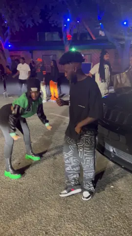 #viralvideo #foryoupage she had the energy 😂😂🔥🔥🔥, watch till the end.