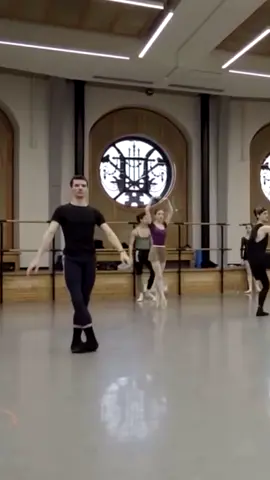 Turning session at Paris Opera #worldballetday #fyp #ballet #fypシ #dancer #trainig #workinprogress #balletdancer 