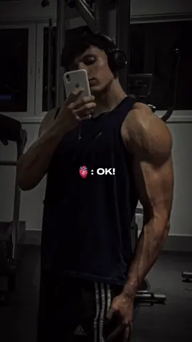 nn pense em desistir por nn ver resultados, pense no quão longe vc ja está de muitos #academia #viralvideo #GymTok #gym #evolucaoacademia #academia #gymbro #GlowUp  Modelo #capcut (academia) 