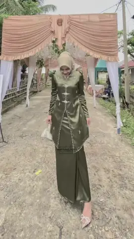Ala owner indriani.style 🤭 #bajumelayu #kondangan #kondangancheck #dreskondangn #dreskondanganmewahelegan #dreskondangansimple ##kondanganoutfit #kondanganootd #fypシ゚viral #bridesmaids #fypdongggggggg #dreskondangn #kondangancheck #dees #outfi #kondanganmantan #fypシ 