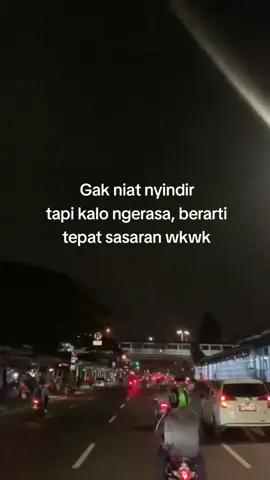 Sebenernya ga niat kok hehe #katakata #katamotivasi #statuswhatsapp🎭 #katasindiran #sindiranhalus #sindirankeras 