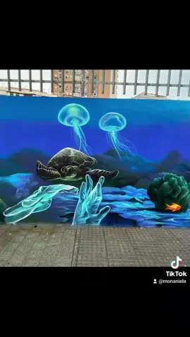 Malaga graffiti  #malaga #graffiti #andalucia #spain  #marbella #costadelsol #espa  #fuengirola   #torremolinos #Love  #photography #malagaspain #estepona #travel #sum #mijas  #costadelsol  #tourist #follow 