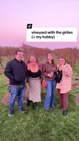 my favorite vineyard on long island! 💖 #wolfferestate #wolfferwinery #longislandwinery #longislandvineyard #seeingyoutonight #grwm #summerinabottle 