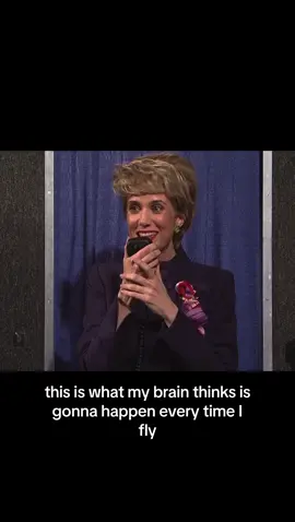 the “okayy” and the look back she did will always make me cry laugh #kristenwiig #meganfox #snl 