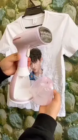 so quickly to test a handheld garment steamer #garmentsteamer #steamers #homegadgetsonamazon #fypshort #fyppp 