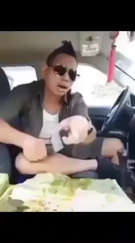 kpayနဲ့လွှဲလိုက် #memes #fyp #fypシ #foryoupage #tiktokmyanmar🇲🇲 #tiktokmyanmar #tiktok #သားစစ် 