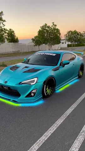 Stututu 🔥🔥💨💨 #toyota #toyotasupra #supra #supramk4 #car #cars #cartrend #carsoftiktok #carlover #Love #new #video #viral #moto #motorcycle #Motorsport #beast #blue 