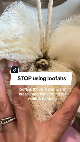 Throw out your loofah today #bodycare #japaneseskin #loofahsponge #mold 