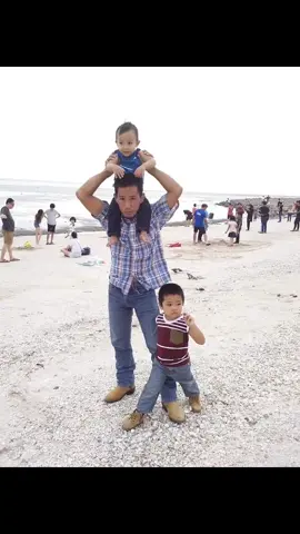 1tahun 3bulan tanpamu. Al-Fatihah ayah 🥰 semoga rohmu dicucuri Rahmat 🤲❤️