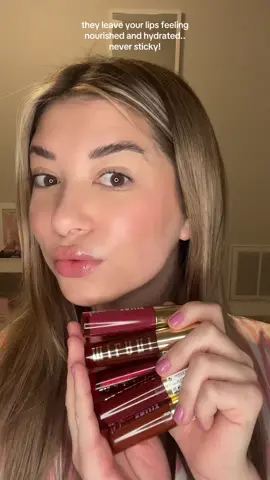 Shade 180 blackberry agave is my favorite!! 🫶🏼 @milanicosmetics #GRWMilani #milanilipoil #gifted #milanicosmetics 