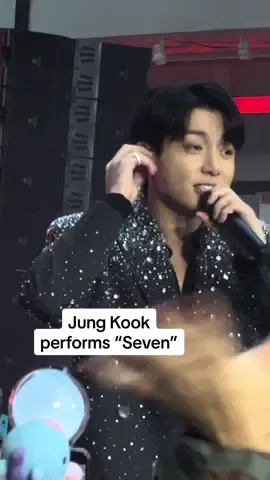 @AbjkMRstY took his #Hot100 No. 1 “Seven” to the #TODAYShow concert series stage! 🌟  #jungkook #btsarmy #army #kookie #jkgolden #livemusic 