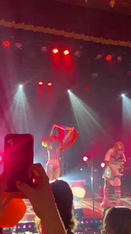 @chappell roan with a pride flag a few weeks ago in atlanta✨🥹 this show felt soooo good, everyone in the crowd was so beautiful. #chappellroan #chappellroantour #pinkponyclub 