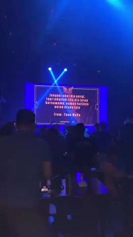 Si pemilik aslinya:) #fyp #fypage #fypシ゚ #angelwingsindonesia #angelwingspadang #padangclubberstv #padangclubbers #TentangKata #sajakhati 