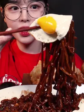 Chapagetti Jjajang Ramyun & Spicy Kimchi Mukbang #boki #boki_asmr #mukbangboki #eatwithboki #eating #eatingshow #food #FoodLover #mukbang #asmr 