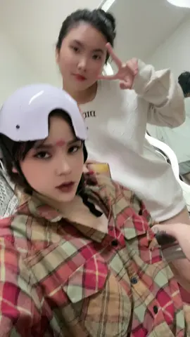 Báo qn :v @Lê Quỳnh Anh 