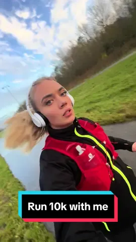 10km run 🏃🏼‍♀️🫶🏽❄️🥰  #run #Running #fyp #foryou #Fitness #motivation #fitnessmotivation #runner 