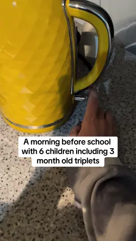 A morning in the life of a mum of 6 including 3 month old triplets #mumof6 #mumlife #triplets #triplettok #multiples #busymum #amorninginmylife #adayinmylife #adayinthelife #mumtotriplets #amorninginthelife 