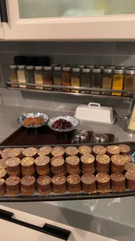 القالب من @صفقات | Sfaqat ✨ اشتهيت حلى سريع وطعمه لذيذ بشكل 🥹