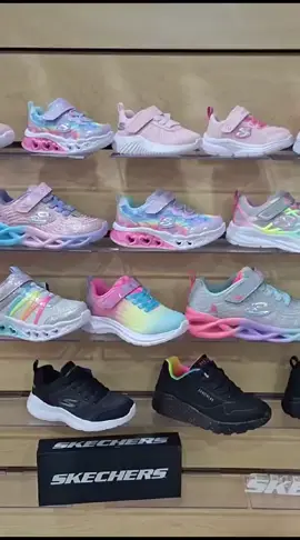 ¡Te mostramos nuestros diseños en Skechers de Niño y Niña! 👟✨🌈 Un calzado de excelente calidad, en su mayoría con suela antideslizante, suavidad al caminar y jugar! 😍💕 Consulta por tu talla de preferencia y tu diseño favorito! 💖 Adquiérelos por medio de nuestro whatsapp al 8355 0340. 📱 Visítanos en nuestra tienda física ubicada en San Ramón de Alajuela. 📍 Hacemos envios a todo el país. 🚚🛍️💖  #skecherskids #calzadoparainvierno2023 #diseñosunicosyexclusivos #facebookreels #diseñosoriginales #ilusionesboutique_ #fashionshoesstyle #Super #reelsinstagram #Skechers #calzadoinfantil #Coloresvibrantes #alamoda #brillos #sanramon #costarica #sanjose #guanacastecostarica #alajuelacostarica #limoncostarica #SanCarlos #dance #Love 