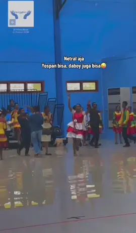 Perempuan tanah🤣#jayapuratiktok #daboy #goyangdaboy 