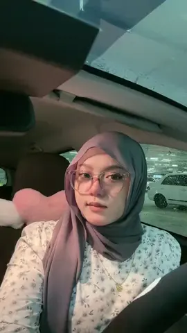 #jilbabgede #jilbab #ootdhijabstyle #OOTD #jilbabhotdewasa #masukberanda #goyangmantap #jilbabgoyanghot😋 #awektiktok #foryou #fyp #fypシ #fy 