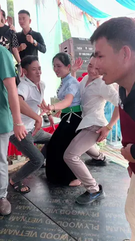 Nhảy đám cưới tây bắc#damcuoitaybac #27dienbien🥰❤️ #xuhuongtiktok #CapCut 