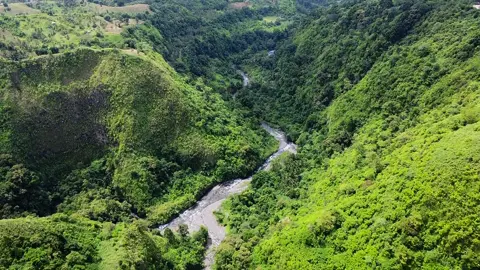 Sa mga naghahanap ng longer or extended version ng trend na to, eto na. #fyp #fallen #LolaAmour #trend #nature #beach #mountains 