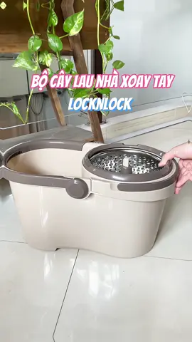 Cây lau nhà tiện lợi 😍 #joymall #hangchinhhang #muataitiktok #tiktokmademebuyit #caylaunha #locknlock #joymalllocklockchinhhang 