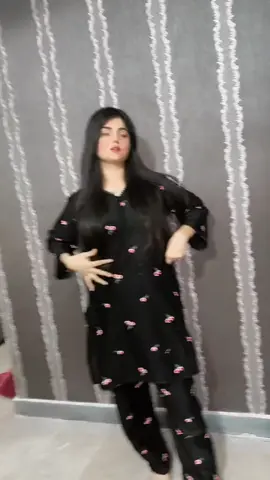 #virel #grow #account #foryou #mujralovers💋😜 #dubai🇦🇪 #100 #Love #dance #tiktok #CapCut #crush #virelvideo #foryoupage 