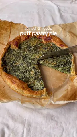 recipe on IG giorgiapaino 🥬 #puffpastry #puffpastry #spinach #lunchidea 
