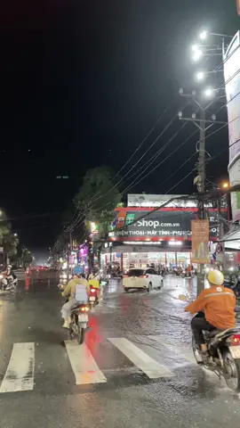 Không tiền khổ lắm anh ơi #tamtrangbuon 