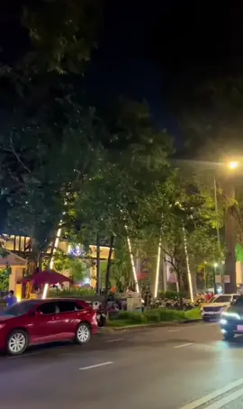 Tụ điểm mới cuối tuần ở Sài Thành ngay Hồ Con Rùa Q3 #saigon #yoyocentral #diadiemhot #xuhuong 